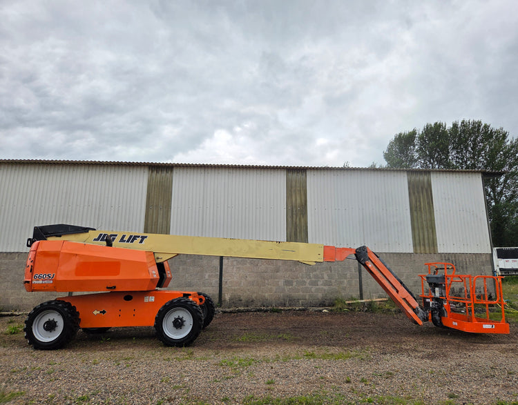 JLG 660SJ