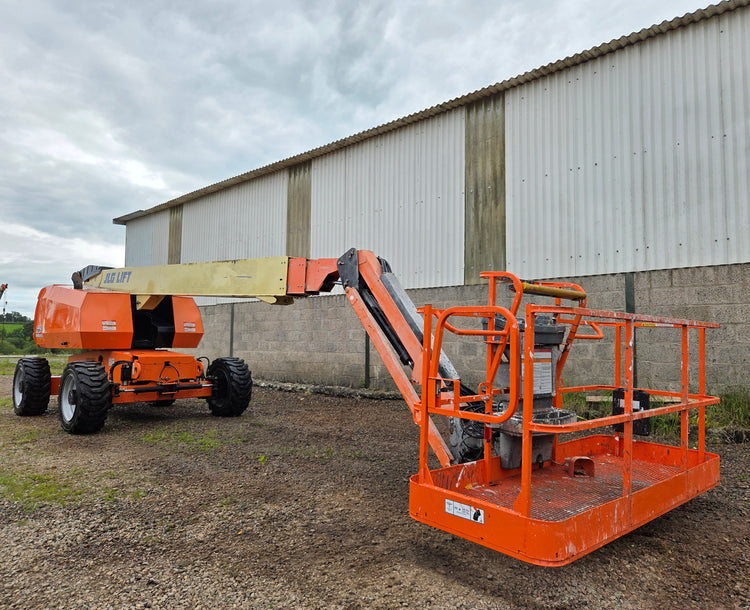 JLG 660SJ