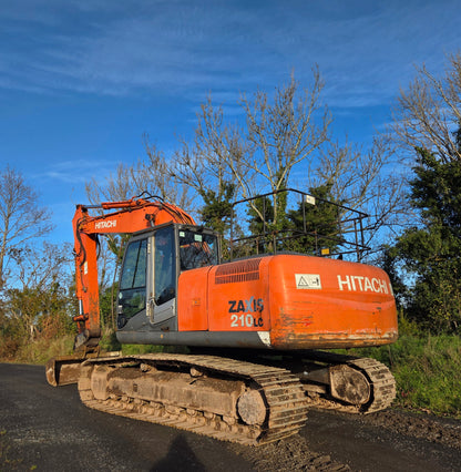 Hitachi ZX210LC-3
