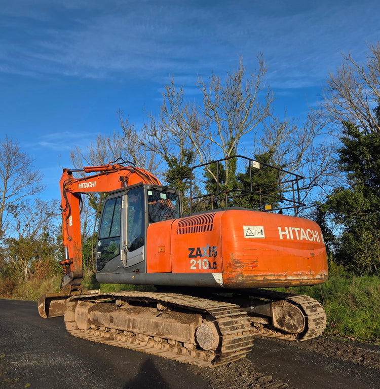 Hitachi ZX210LC-3