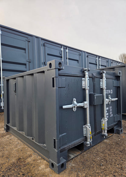 New 4ft Shipping Containers