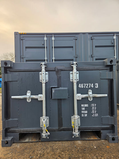 New 4ft Shipping Containers