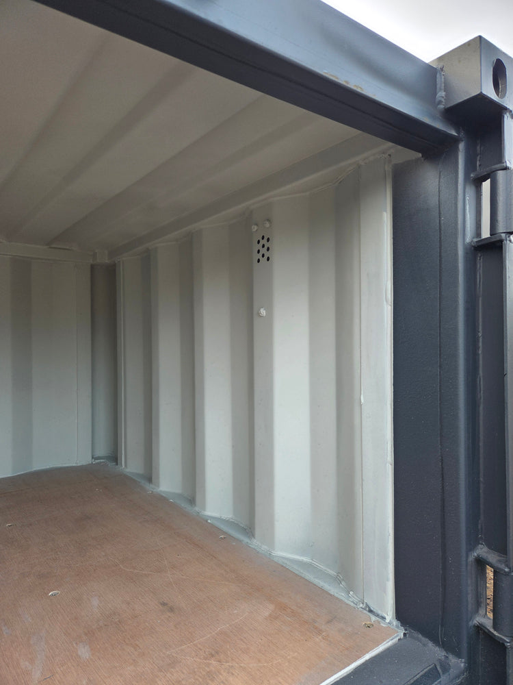 New 4ft Shipping Containers