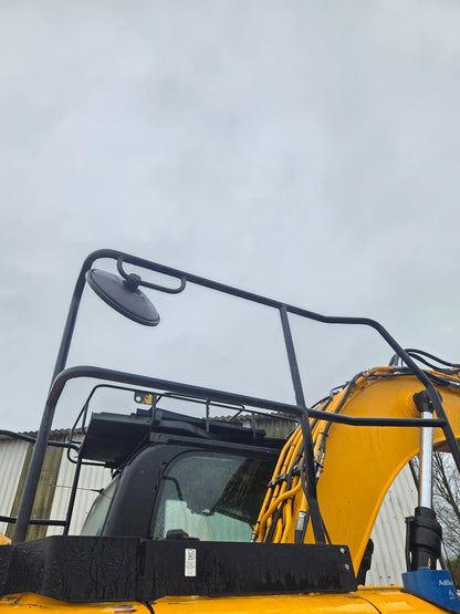 JCB JS130LC+