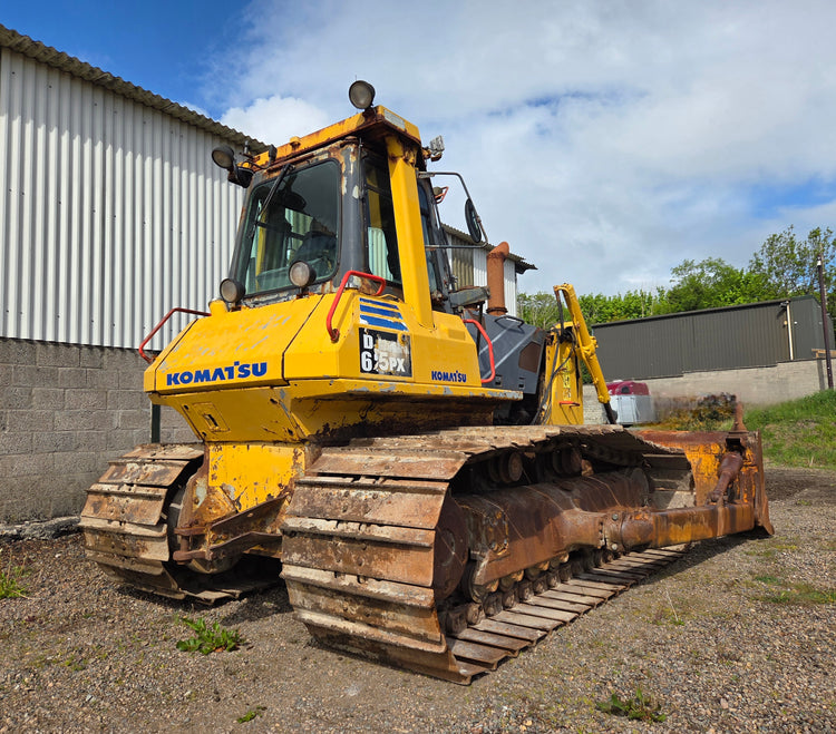 Komatsu D65PX-12