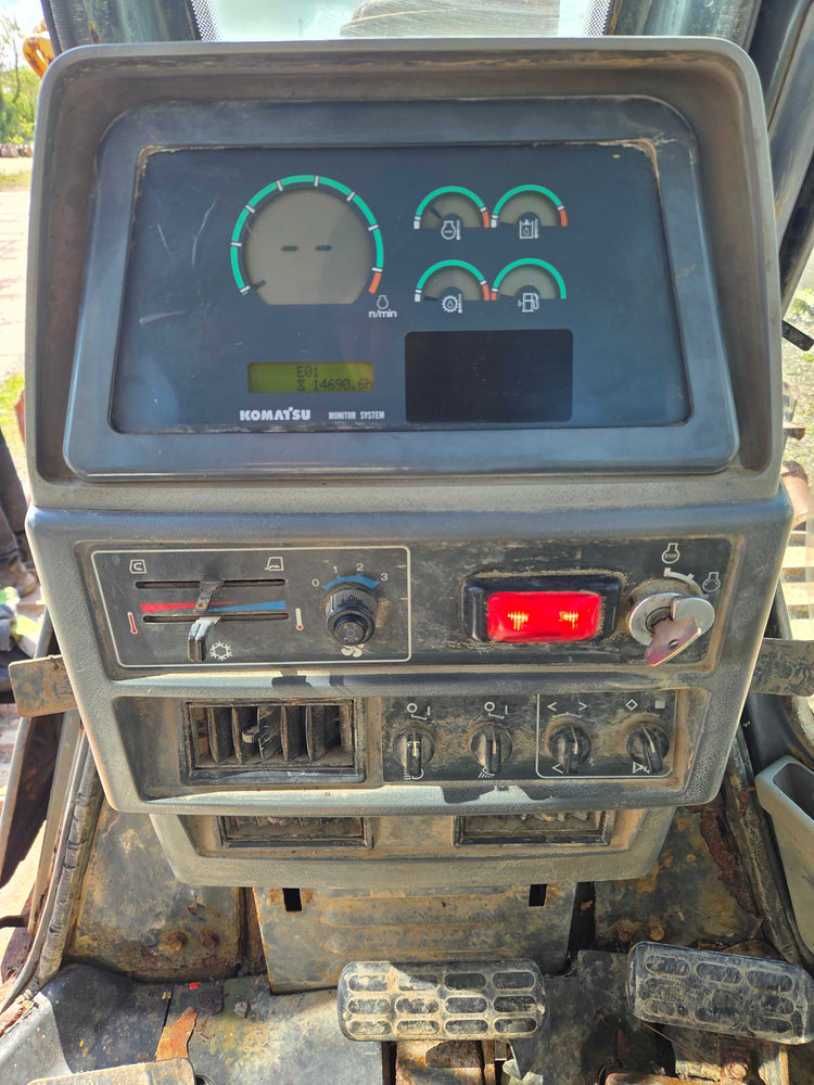 Komatsu D65PX-12