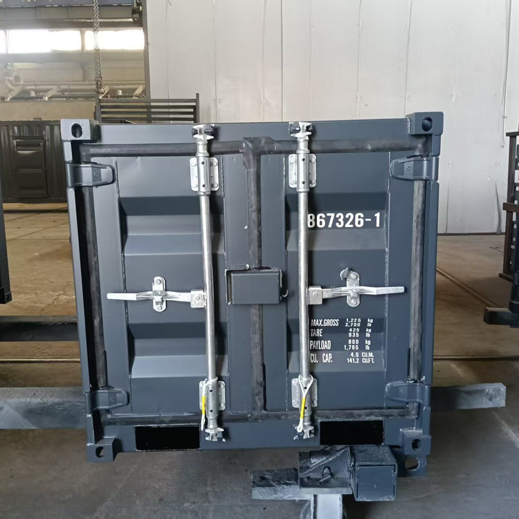 New 8ft Shipping Containers