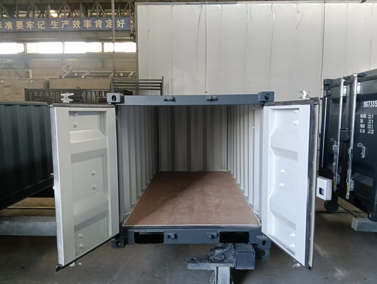 New 8ft Shipping Containers