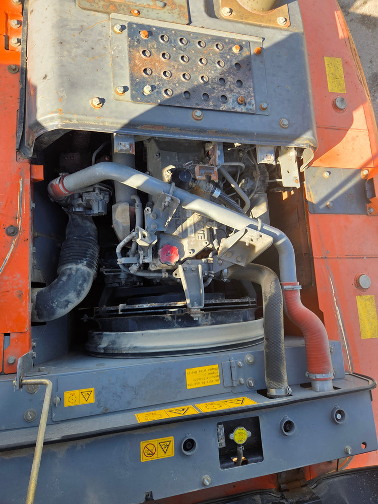 Hitachi ZX210LC-5B